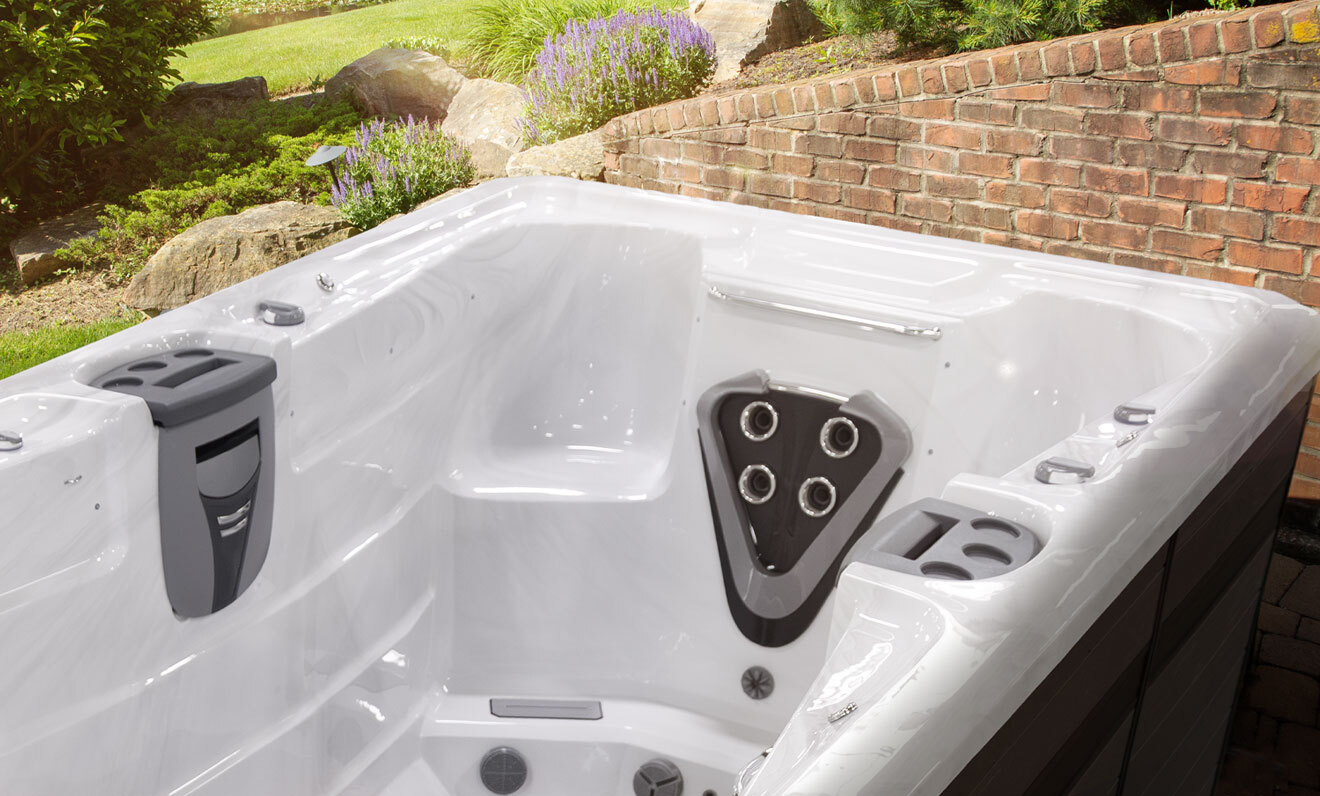 Trainer 15D with Temp+ Control swim spa