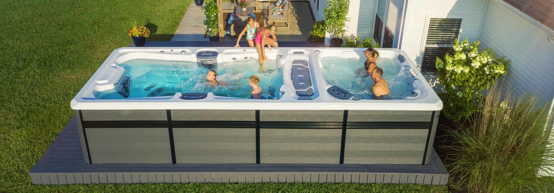 Trainer 21D swim spa