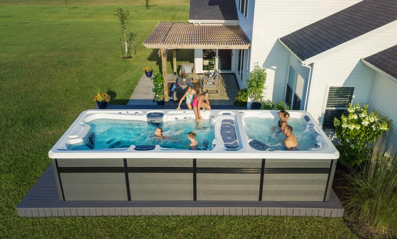 Trainer 21D swim spa